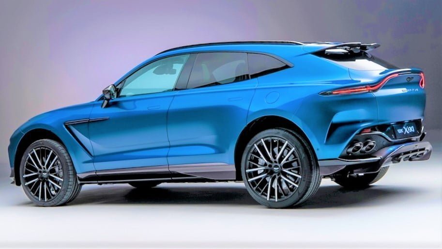 Se revela el Aston Martin DBX707 2023