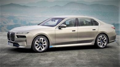 2023 BMW i7 xDrive60, the first 7 Series 100% electric luxury sedan